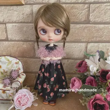 네오 브라이스 아웃핏 로맨틱한 장미의 원피스 & 숄 세트