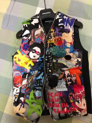 DSQUARED2 디스퀘어드 레어 다운 베스트