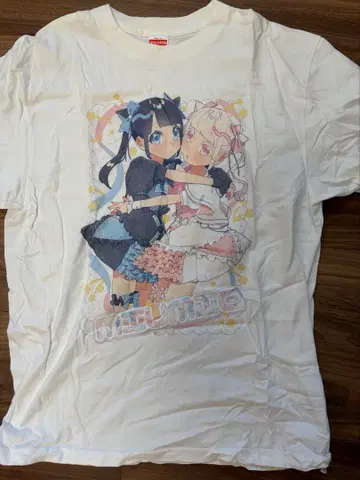 미우미오 T셔츠