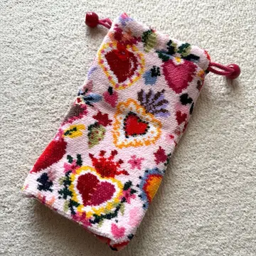 러브러리 바이 페이러 보틀 파우치