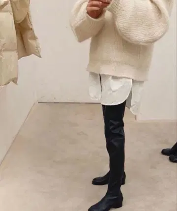 JIL SANDER 아이보리 니트 스웨터