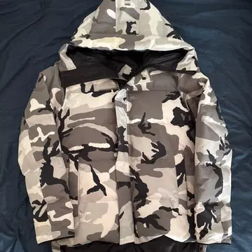 CANADA GOOSE 다운 자켓