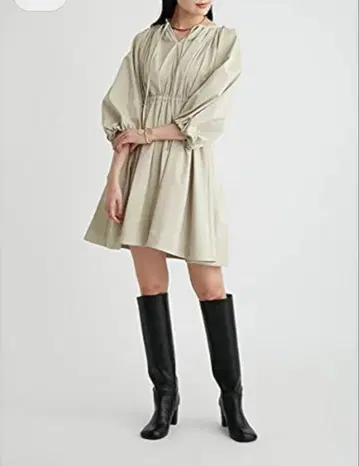 Mila Owen 베이지 긴팔 셔츠 원피스 사이즈 0