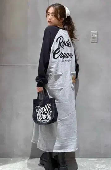 로데오 크라운 래글런 칼라 스티치 원피스 롱 원피스