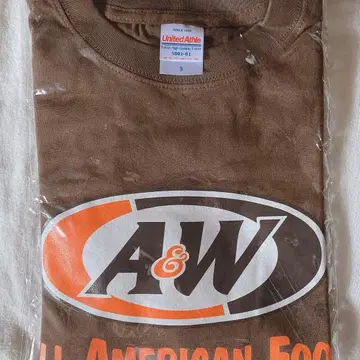 A&W 로고 T셔츠 S 사이즈 브라운
