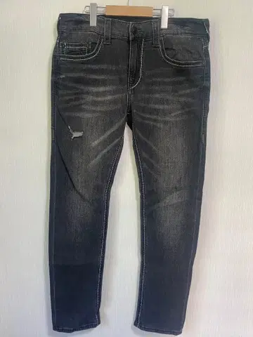 트루 릴리젼 32인치