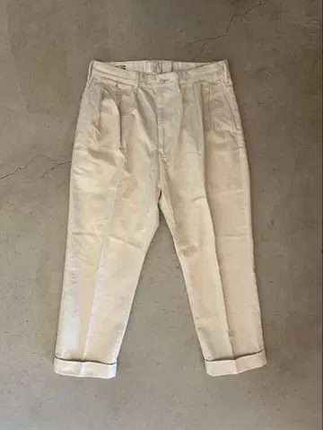 J.S.HOMESTED 2 턱 오피서 크롭 팬츠