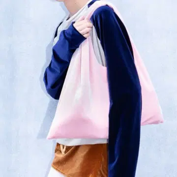 SIMONE WILD velvet pouch 핑크색