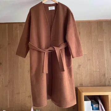 TOMORROWLAND 투모로우랜드 노카라 코트