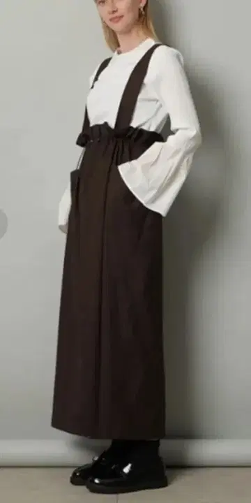 CADUNE 카와카미 모모코 드로스트 데님 원피스 브라운 카듀네