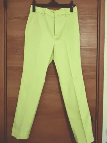 그린 레이블 릴랙싱 테이퍼드 팬츠 2025 봄/여름