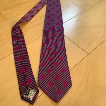 Paul Smith 도트 무늬 실크 넥타이