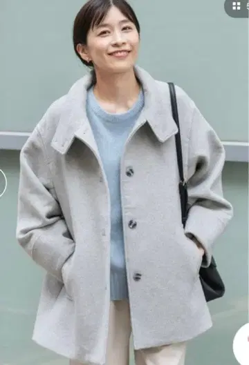 여성용 스탠드 카라 숏코트 그레이