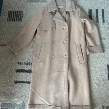 베이지 플리스 롱 코트