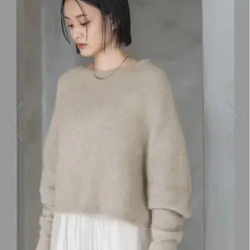 아파트 바이 로리즈 CN 라쿤 네이비 보트넥 니트