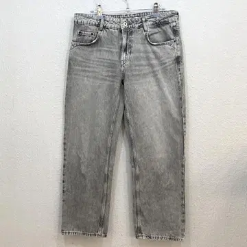 자라 ZARA 로우라이즈 플레어 핏 데님 [ EUR/38 L 상당 ]