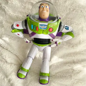 버즈 라이트이어 완구 말하는