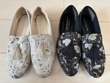 꽃무늬 태슬 장식 플랫슈즈 (화이트 블랙) 2켤레 세트