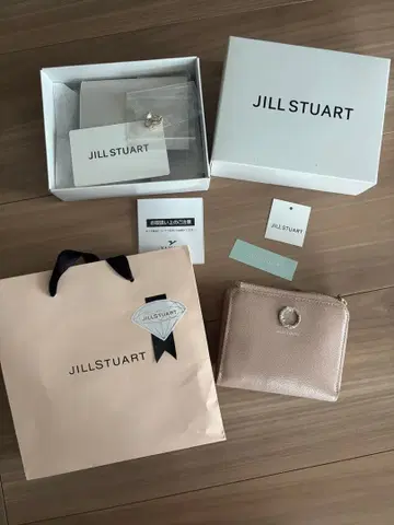 질 스튜어트 핑크 접이식 지갑