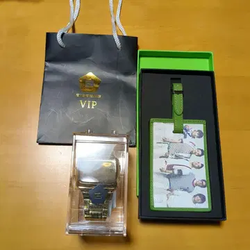 BIGBANG VIP 워치와 수하물 택 세트