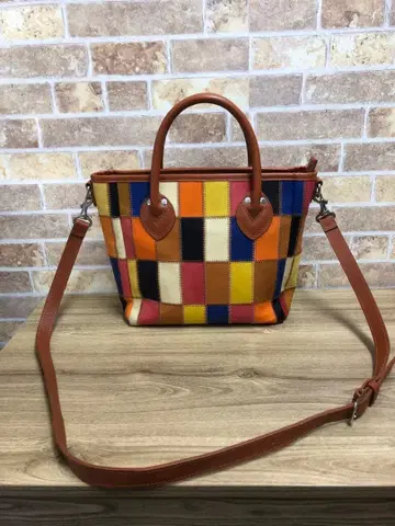 TRION 트라이온 멀티 컬러 가죽 토트