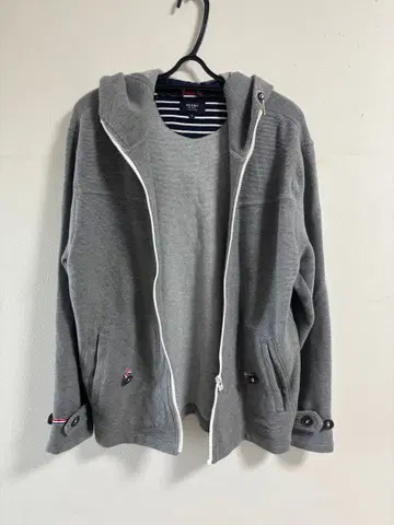 BEAMS M 그레이 후드 부착 후드티