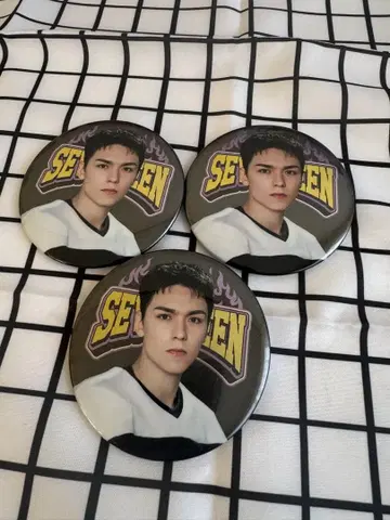 SEVENTEEN HOME 2025 캔뱃지 버논 3개 세트