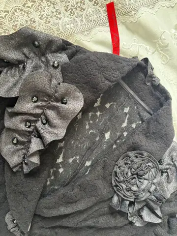 미사용 노코오노 90% 오프 이상 블랙 플라워 모티브 테일러드 자켓 M