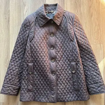 페라가모 퀼팅 코트