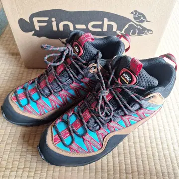 Finch 발트라바 미드