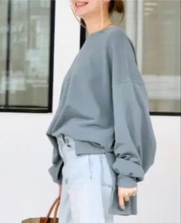 REMI RELIEF 레미 릴리프 오버 사이즈 맨투맨