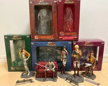 [ 새상품급 5점 일부 접착 있음 ] 제일복권 진격의 거인