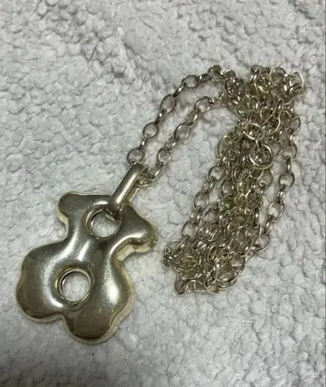 TOUS 빅 곰 모양 실버 펜던트