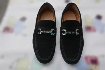 BALLY 스웨이드 로퍼 새상품급 ( 약 24.5Cm )