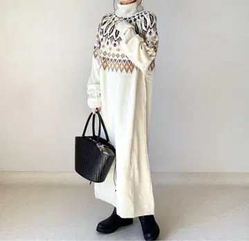 SUGAR BISKET 노르딕 무늬 롱 니트 원피스 터틀넥