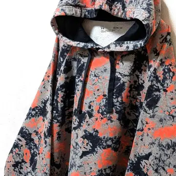 언더아머 올 패턴 페인트 패턴 풀오버 후드티 타이다이 XL 구제 의류