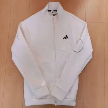 adidas 화이트 자켓