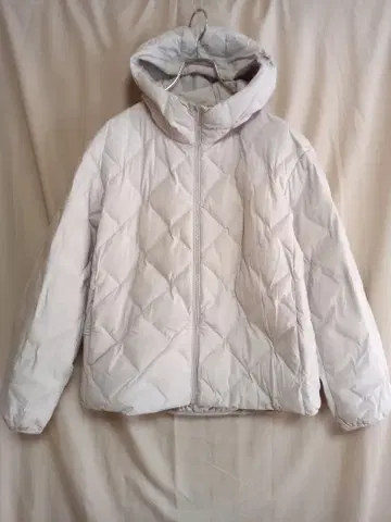 (4925) 유니클로 퍼프 테크 후드티 사이즈 L