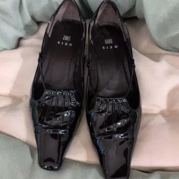 EIZO 블랙 스틸레토 하이힐 3m