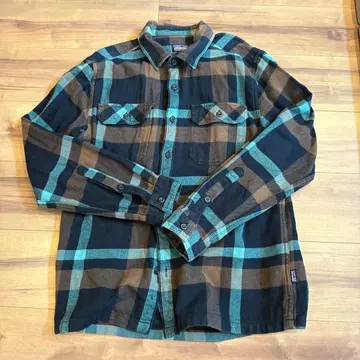 patagonia 체크 무늬 플란넬 셔츠 남성용 M 사이즈