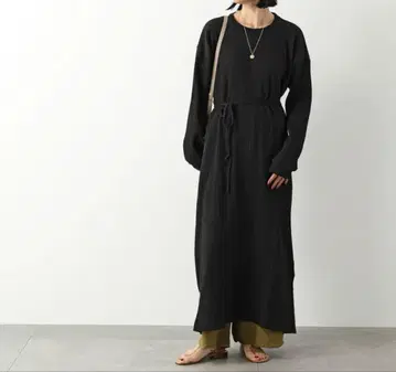 BASERANGE 블랙 롱 원피스