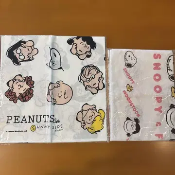 새상품 스누피 피너츠갱 반다나 수건 써니 사이드 키친 카페