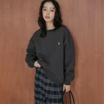 U.S. POLO ASSN. 별주 로고 자수 속기모 맨투맨