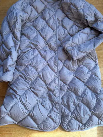 UNIQLO ULTRA LIGHT DAWN