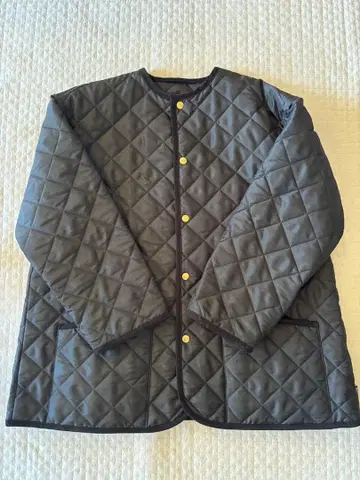 새상품급 트래디셔널 웨더 Ships 별주 A 라인 퀼트 코트 M