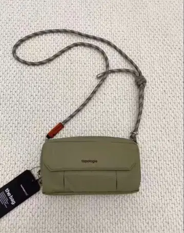 topologie 카메라백 숄더백