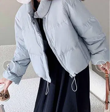 한국 숏 기장 라이트 블루 다운 자켓