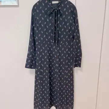 [새상품급] CFLFORD 보타이 롱 원피스 size 38