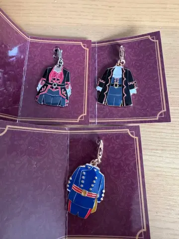 극단 사계 고스트&레이디 참 데온, 홀