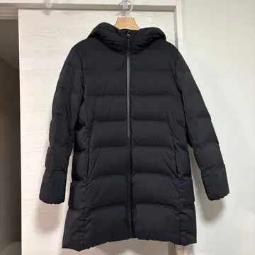 UNIQLO XL 블랙 심리스 다운